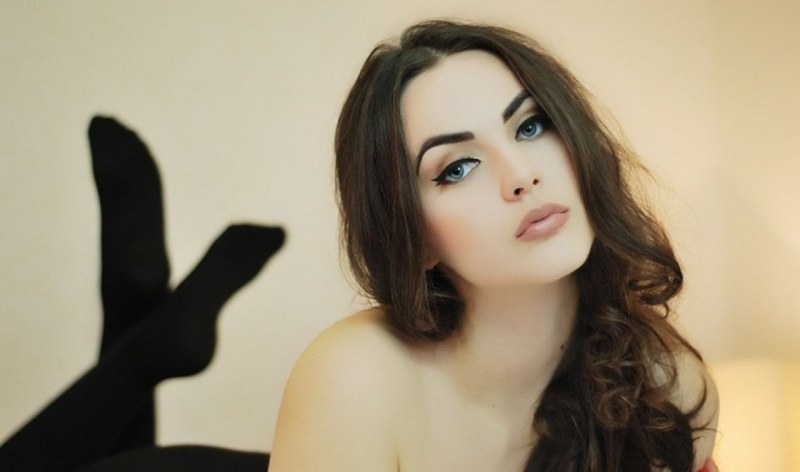 მერაბ სალუქვაძე – ის ქალი –