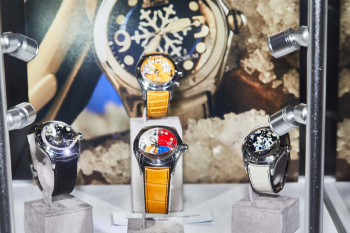 Выставка «Эпатаж и креатив. К 25-летию Corum Bubble»