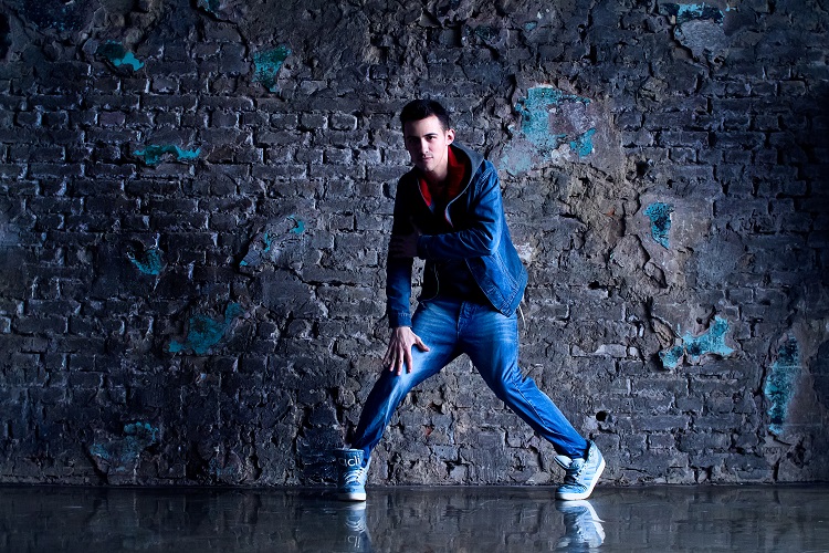 Спортивные песни современные. Бухнаев Михаил Александрович хип-хоп. Виды современных молодежных танцев для юношей с названиями. Фото на заставку 2022 крутая Молодежная и современная. Музыка современная Молодежная 2021ггрусная.