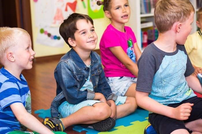 Лекция «Как вырастить ребенка билингвом: методы „Занятия в группах“ vs ...