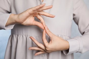 Лекция в «Клубе русского языка для глухих и слабослышащих»