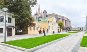 Пешеходная экскурсия «Знаменитые сталинки и утерянные дворцы»