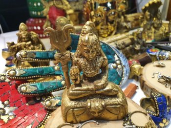 Индийский маркет и фуд-корт «Delhi базар»