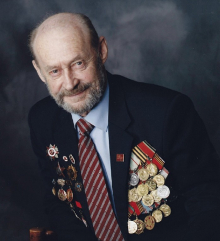 Александр Ульянов Фото